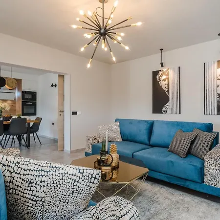 Villa Olive-privlaka By Guide *