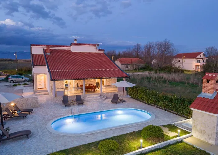 Olive-privlaka By Guide Villa *