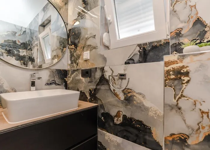 Olive-privlaka By Guide Privlaka (Zadar)