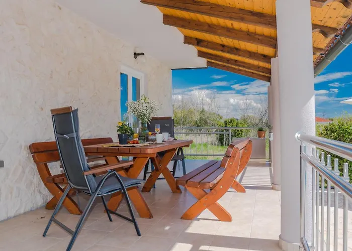 Вилла Olive-privlaka By Guide