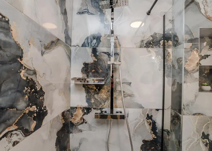 Olive-privlaka By Guide * Привлака